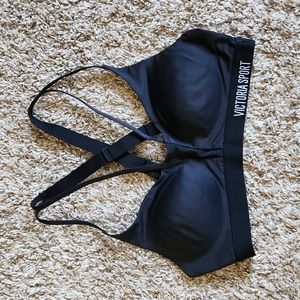 🔴3/$12 Victoria's Secret Sport Strappy Sports Bra